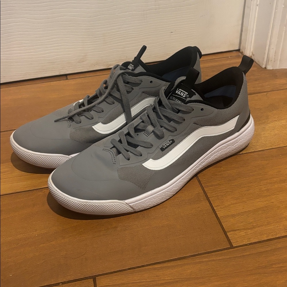Vans Ultrarange Exo Size 12